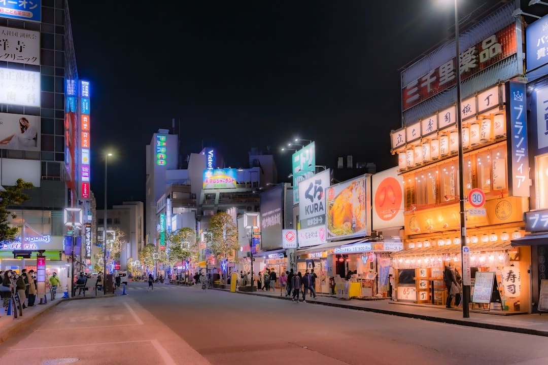 《我是歌手》闭幕，那英凭《像梦相同自在》荣膺歌王